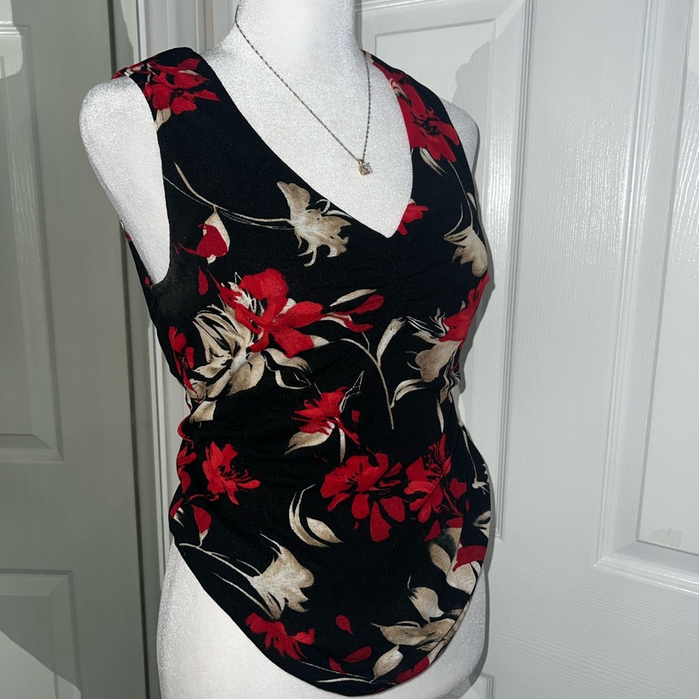 Vintage 90’s Black Floral Tank Top Size M